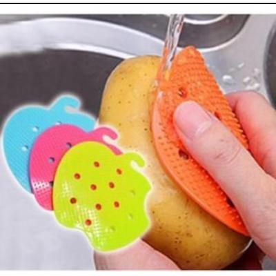 多功能蔬果刷，隔熱墊，一組3個10元